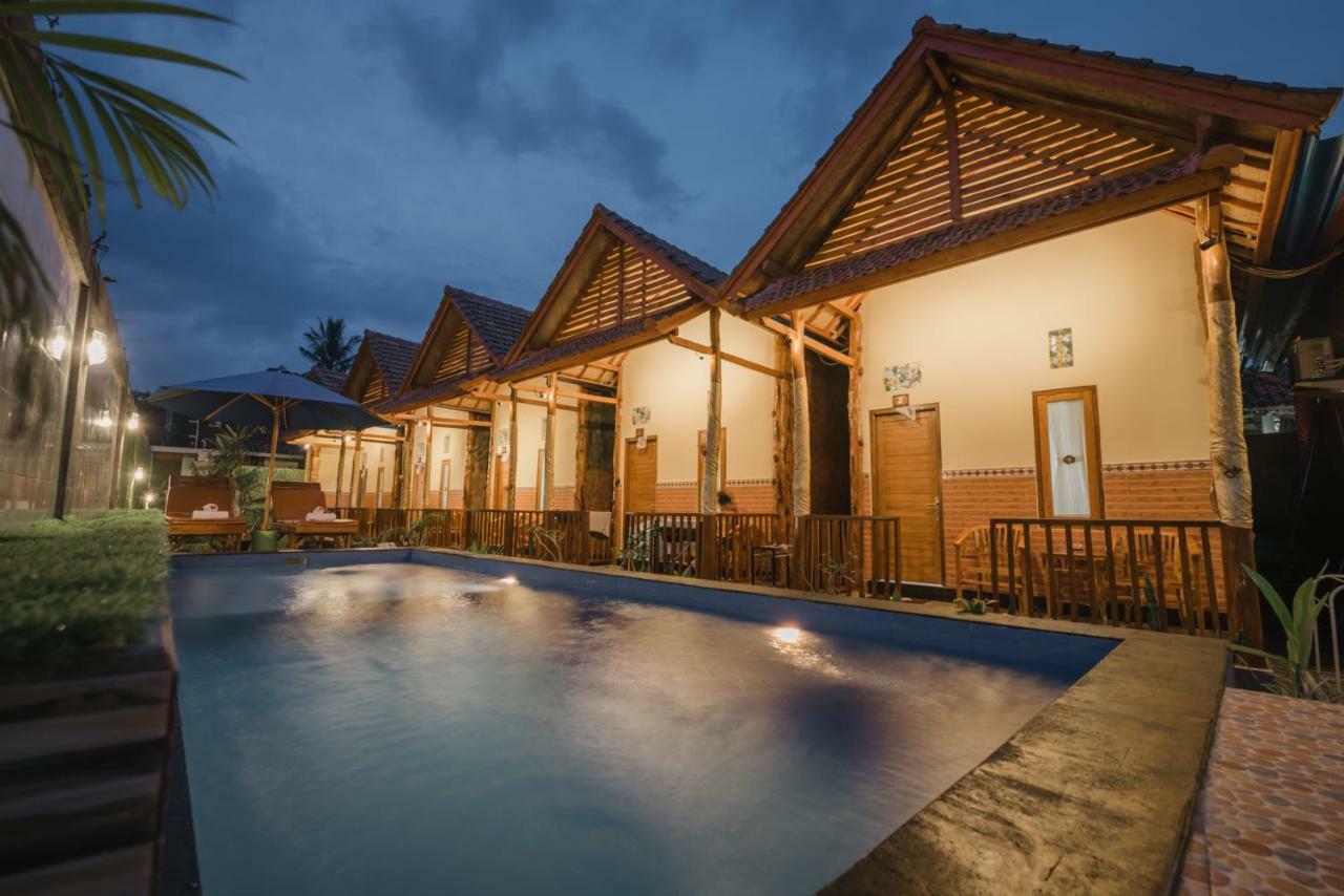 My Art Hostel Batununggul Exterior foto